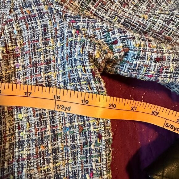 Bernardo collection tweed jacket with snaps and faux leather accents med - Picture 4 of 8